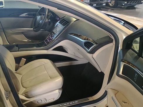 Used 2016 Lincoln MKZ Hybrid w/ Equipment Group 600A Reserve FWD image 38