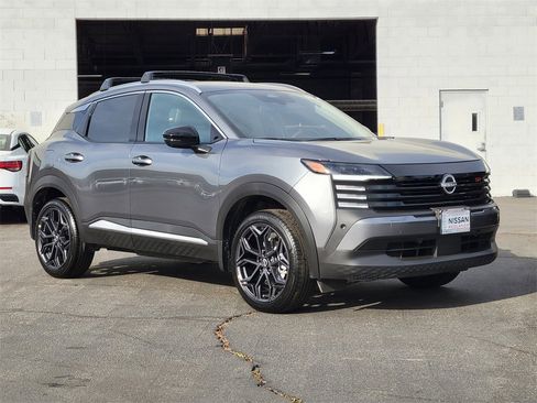 New 2026 Nissan Kicks SR w/ SR Premium Package image 14