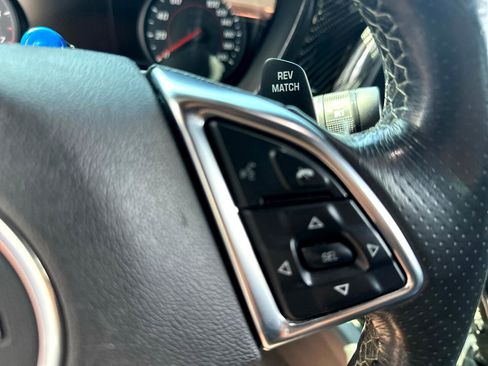 Used 2018 Chevrolet Camaro SS image 17