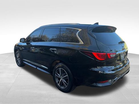 Used 2017 INFINITI QX60 Luxe AWD/4WD image 3
