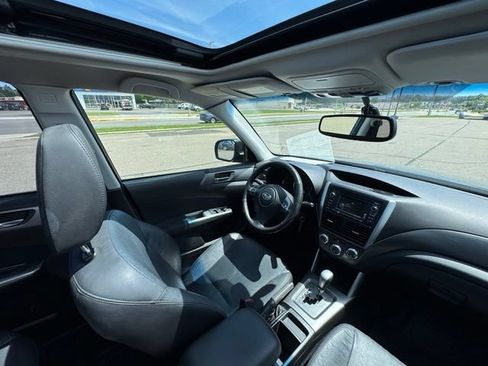 Used 2012 Subaru Forester 2.5X Limited AWD/4WD image 24