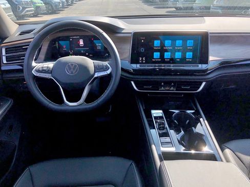 New 2026 Volkswagen Atlas SE AWD/4WD image 17