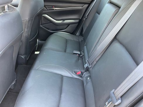 Used 2019 MAZDA MAZDA3 Sedan w/ Select Package FWD image 17
