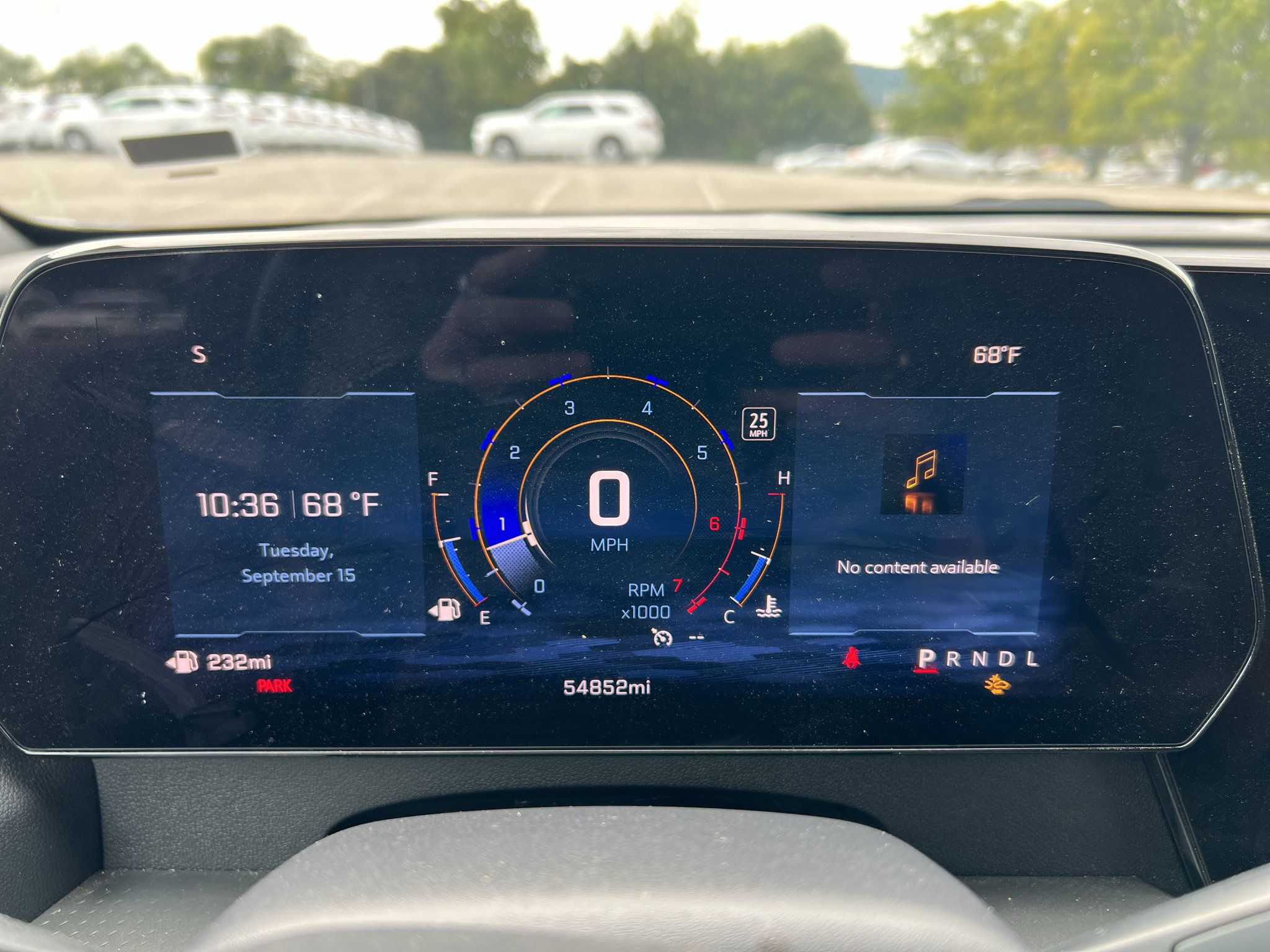 Used 2025 Chevrolet Traverse LT FWD image 14