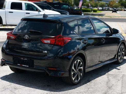 Used 2017 Toyota Corolla iM FWD image 14