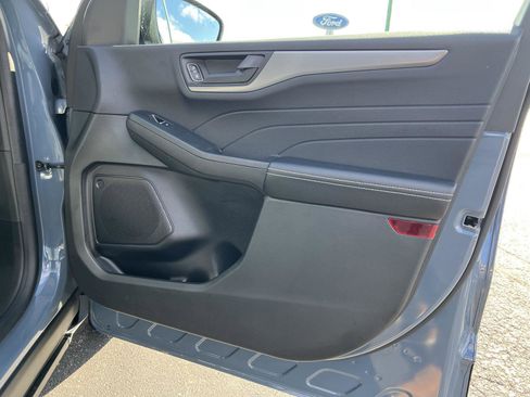 Used 2023 Ford Escape Active image 14