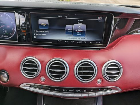 Used 2017 Mercedes-Benz S 550 Cabriolet image 19
