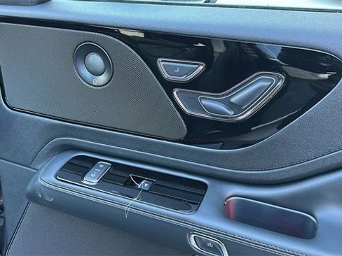 New 2026 Lincoln Aviator Reserve w/ Illumination Package image 8