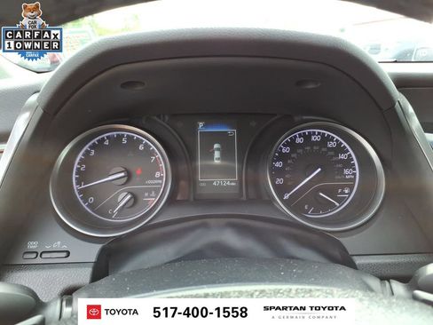 Used 2023 Toyota Camry SE FWD image 19