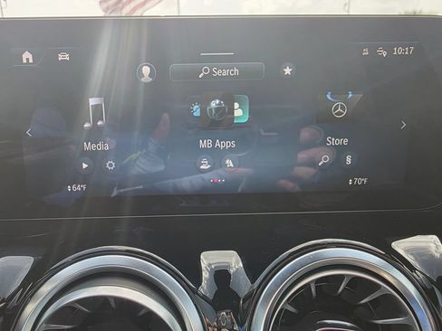 Used 2024 Mercedes-Benz GLA 250 image 18