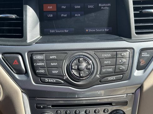 Used 2017 Nissan Pathfinder SL w/ SL Tech Package AWD/4WD image 33