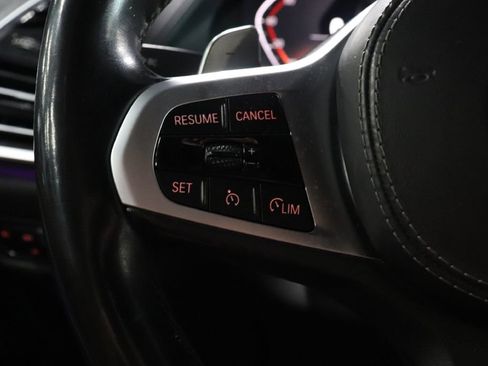 Used 2019 BMW X5 xDrive50i w/ M Sport Package image 15