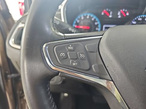 Used 2018 Chevrolet Equinox LT AWD/4WD image 22