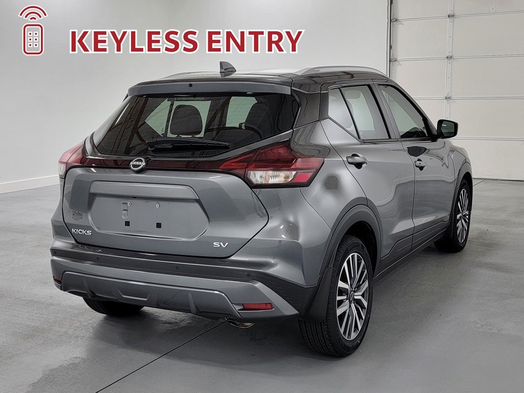 Used 2023 Nissan Kicks SV FWD image 8