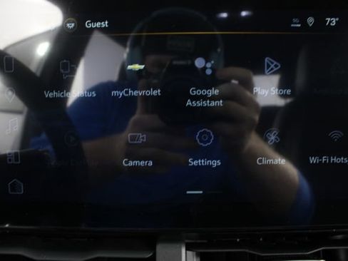 New 2026 Chevrolet Equinox LT w/ Convenience Package II FWD image 6