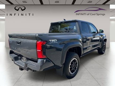 Used 2024 Toyota Tacoma TRD Off-Road image 7
