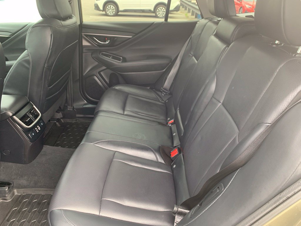 Used 2024 Subaru Outback Limited AWD/4WD image 19