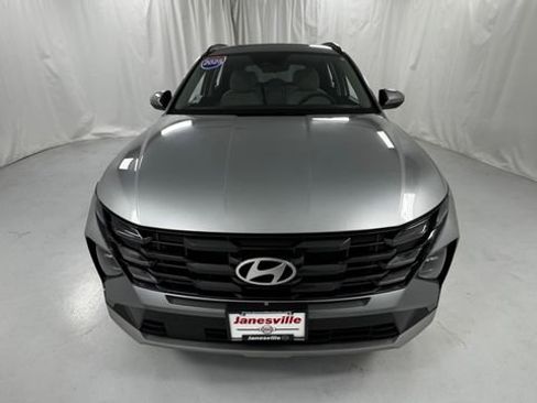 Used 2025 Hyundai Tucson SEL AWD/4WD image 8