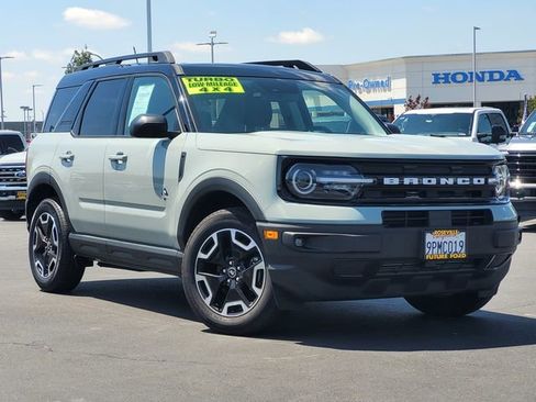 New 2026 Ford Bronco Sport Outer Banks w/ Outer Banks Tech Package+ image 1