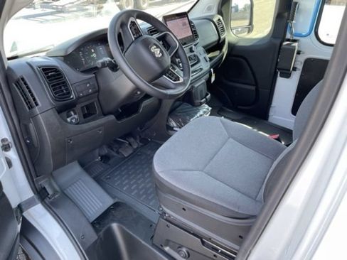 New 2024 RAM ProMaster 3500 FWD image 21