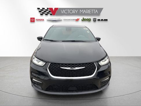 New 2026 Chrysler Pacifica Select image 8