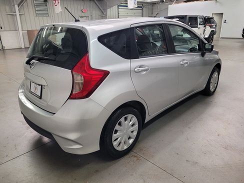 Used 2018 Nissan Versa Note S image 8