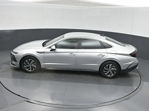 Used 2026 Hyundai Sonata Blue FWD image 45