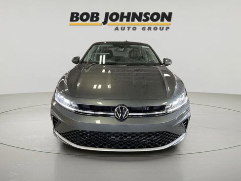 New 2026 Volkswagen Jetta SE image 3