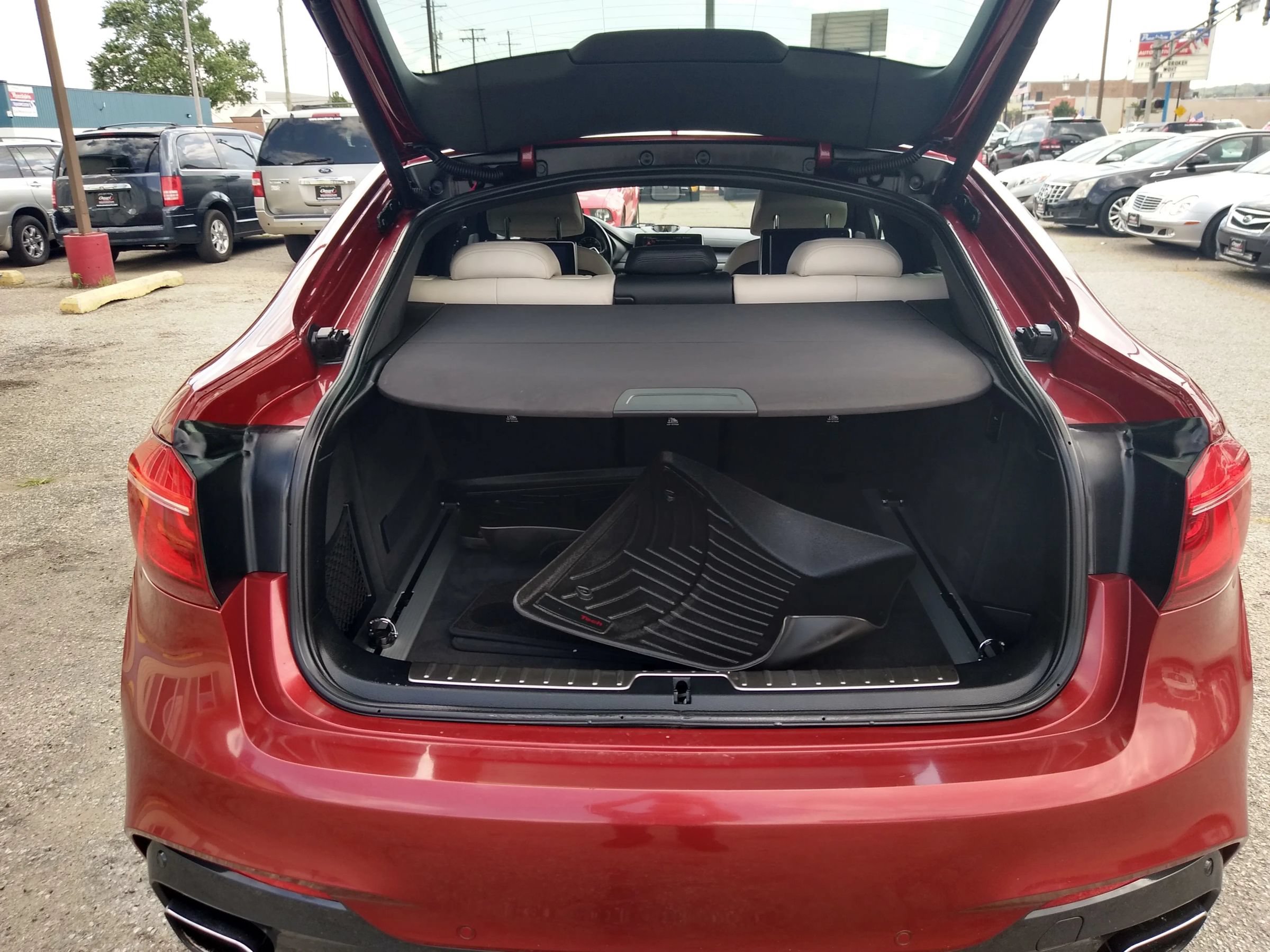 Used 2015 BMW X6 xDrive50i AWD/4WD image 10