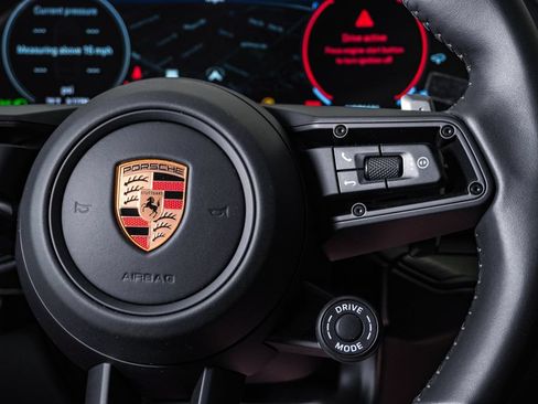 New 2026 Porsche Cayenne GTS AWD/4WD image 19