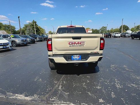Used 2024 GMC Canyon AT4X image 7