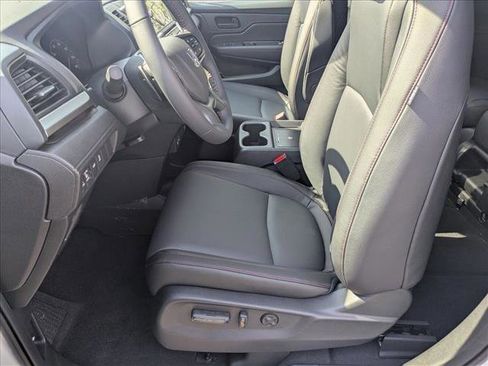 New 2026 Honda Odyssey Sport-L image 4