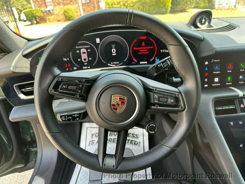 Used 2025 Porsche Taycan image 15