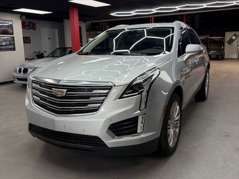 Used 2019 Cadillac XT5 Premium Luxury image 1