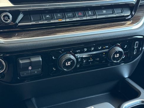 New 2026 Chevrolet Silverado 1500 RST AWD/4WD image 19
