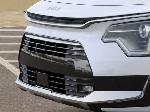 New 2026 Kia Niro SX image 12