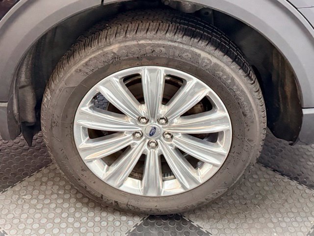 Used 2021 Ford Explorer Limited w/ Hybrid Equipment Group 310A AWD/4WD image 14