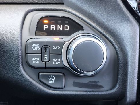 New 2026 RAM 1500 Big Horn AWD/4WD image 18