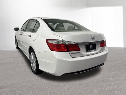Used 2015 Honda Accord EX image 31