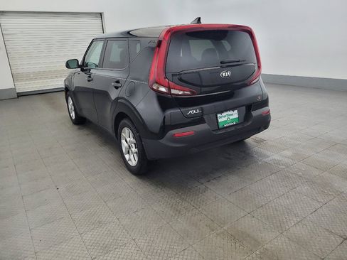 Used 2020 Kia Soul S FWD image 5