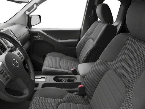 Used 2018 Nissan Frontier SV RWD image 12