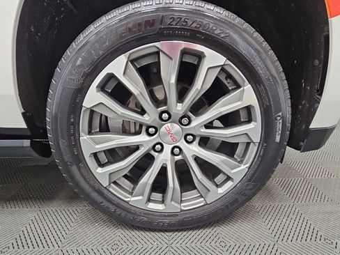 Used 2021 GMC Yukon Denali w/ Denali Premium Package AWD/4WD image 55
