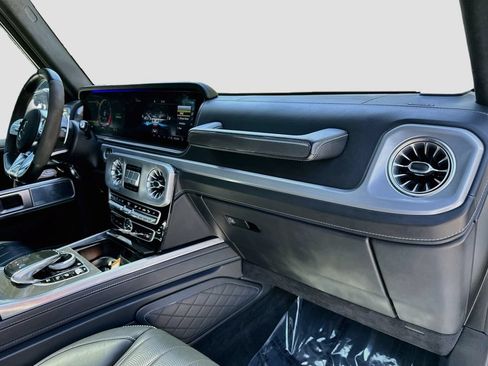 Certified 2022 Mercedes-Benz G 63 AMG 4MATIC image 30