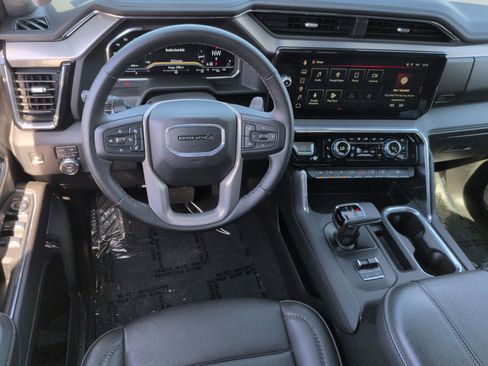 Certified 2024 GMC Sierra 1500 Denali w/ Denali Reserve Package AWD/4WD image 33