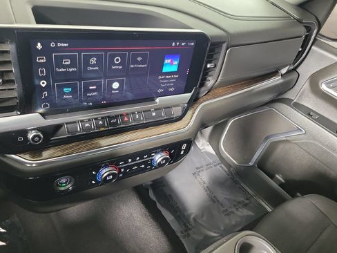 Used 2023 GMC Sierra 1500 Elevation RWD image 15