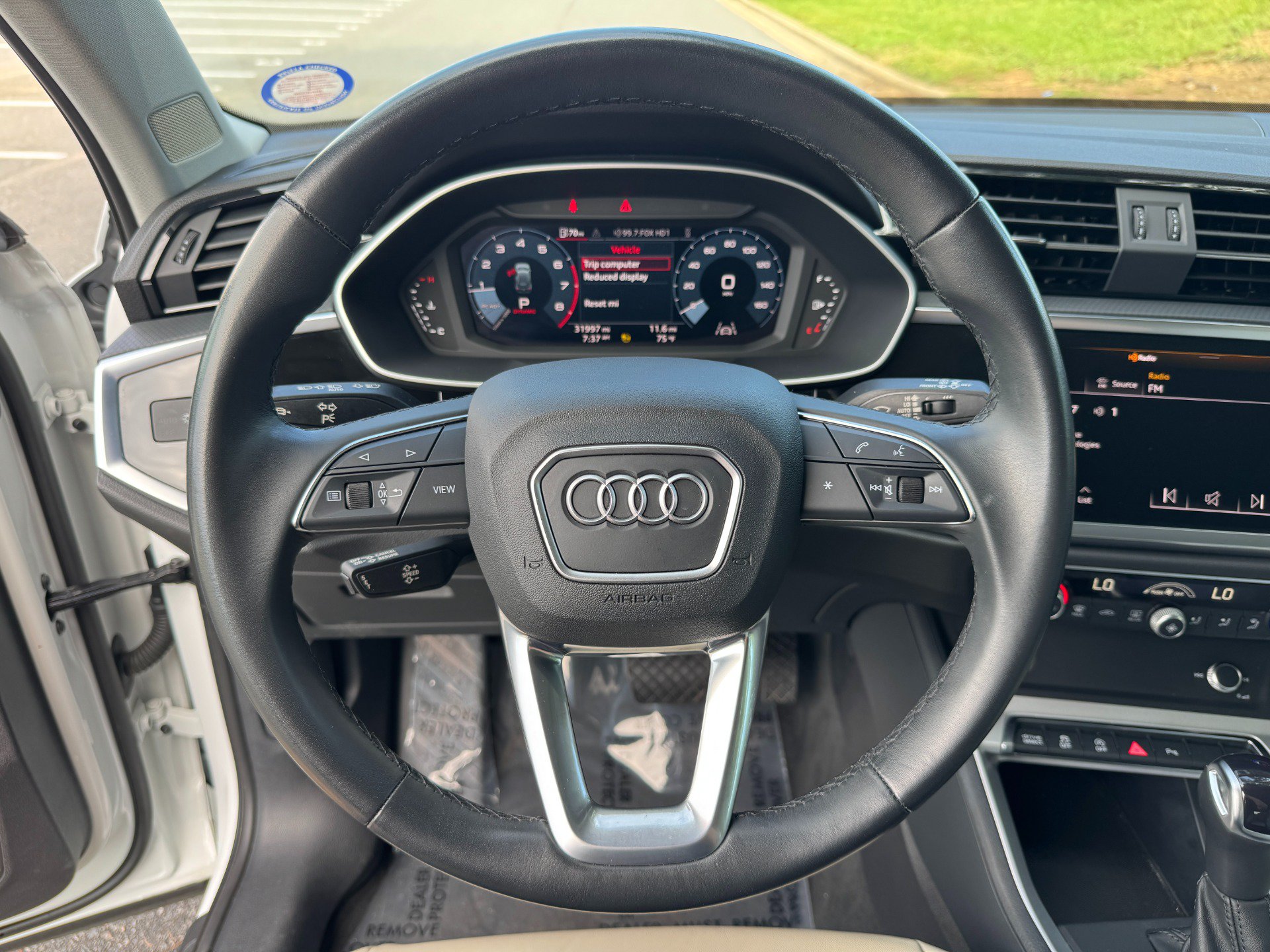 Used 2023 Audi Q3 2.0T Premium w/ Convenience Package AWD/4WD image 35