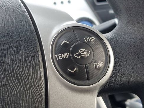 Used 2014 Toyota Prius V Three FWD image 13