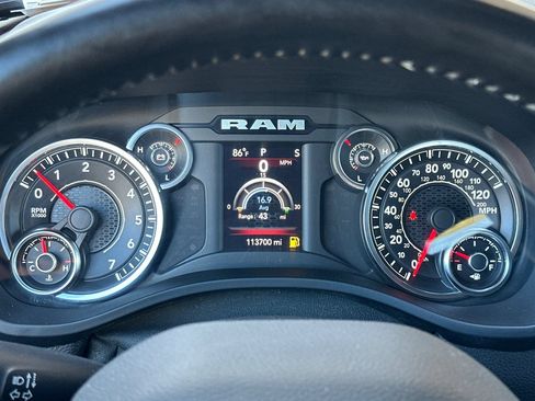Used 2022 RAM 1500 Big Horn AWD/4WD image 27