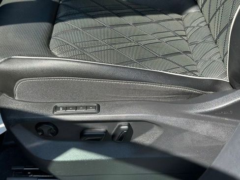 Certified 2024 Volkswagen Atlas SEL Premium R-Line image 24