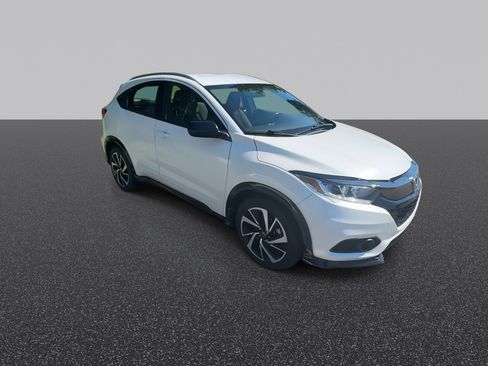Used 2020 Honda HR-V Sport image 3